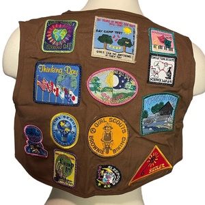 Girl Scouts USA Brownies Vest With Patches - Medium 10/12 - Vintage 90’s